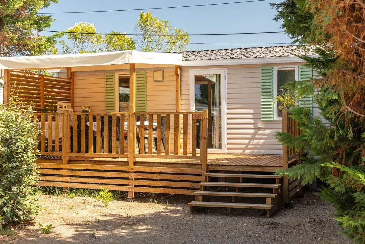 un mobil-home en camping